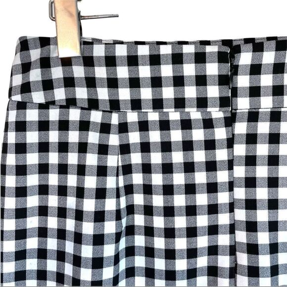 Le Château Asymmetrical Gingham Plaid Zip Detail Skirt - Picture 6 of 6
